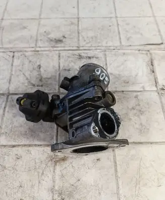 Toyota Corolla Verso AR10 Throttle body valve 46817373