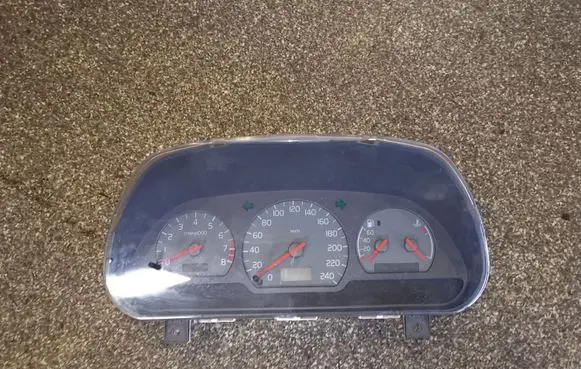 Volvo S40, V40 Speedometer (instrument cluster) 30862230