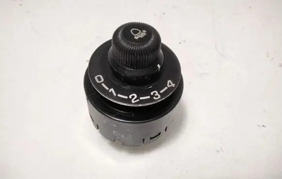 Mitsubishi Galant Headlight level height control switch 4940H00