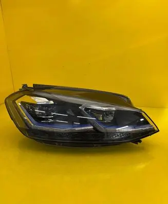 Volkswagen Golf VII Headlight/headlamp 5G1941082B