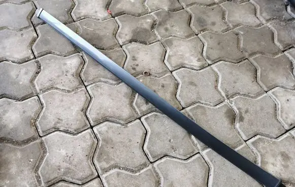 Volvo S80 Windshield trim 39992580