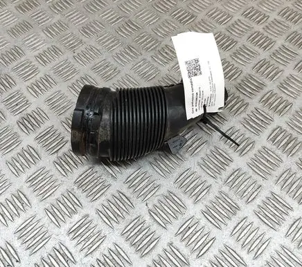 Audi Q5 SQ5 Air intake duct part 04L129661D