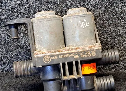 BMW 5 E60 E61 Coolant heater control valve 6412837499502