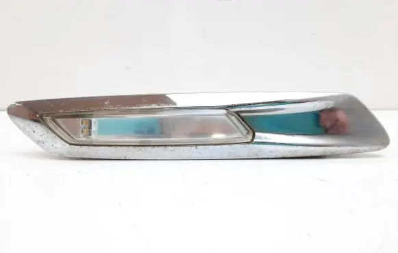 BMW 5 F10 F11 Front fender indicator light 7154167 7154169