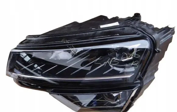 Skoda Karoq Headlight/headlamp 57B941015B