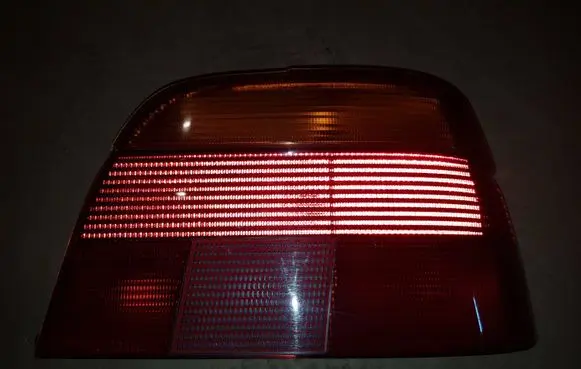 BMW 5 E39 Rear/tail lights 8358032