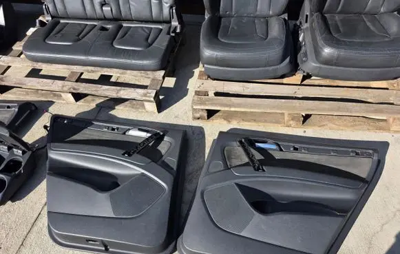 Audi Q7 4L Seat set 