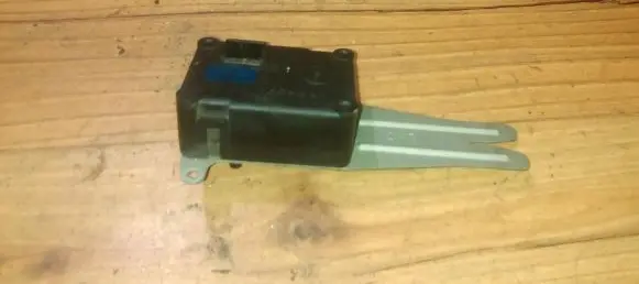 Mazda 323 F Air flap motor/actuator hb600bcin