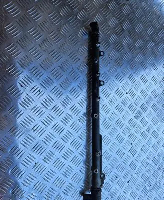 BMW 5 E60 E61 Fuel main line pipe 0281002481 10251504