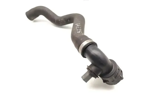 Audi Q7 4L Engine coolant pipe/hose 7L8121051G