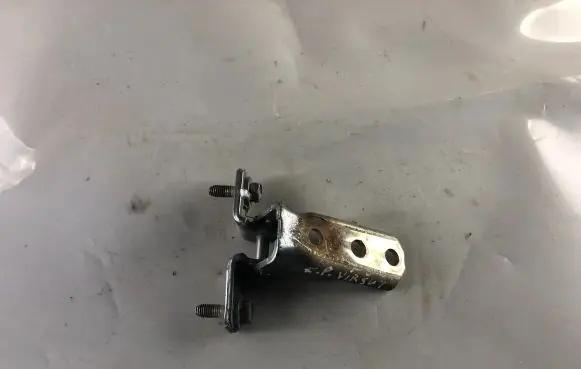 Mitsubishi Pajero Pinin Front door upper hinge