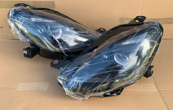 Maserati Grecale Headlights/headlamps set 06703034750 06703034830