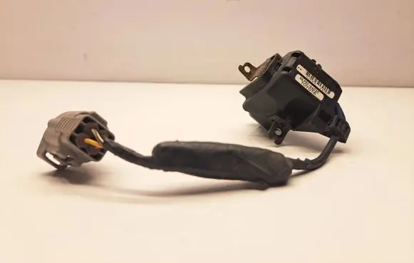 Toyota Corolla Verso AR10 Front bumper camera 8679064020 810BQ 100B96E3