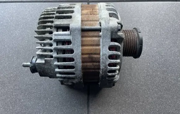 Nissan Qashqai Generator/alternator 23100JD71A
