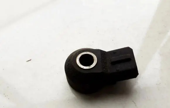Detonation knock sensor