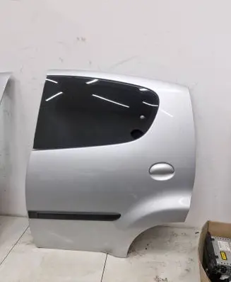 Citroen C1 Rear door 