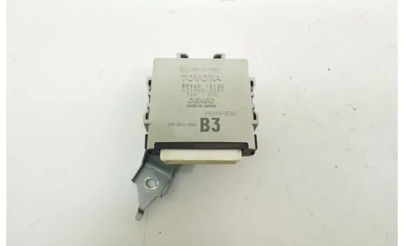 Toyota Auris E180 Other control units/modules 8994012130