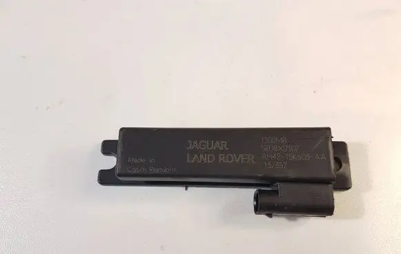 Jaguar XF X250 Keyless system antenna AH4215K603AA
