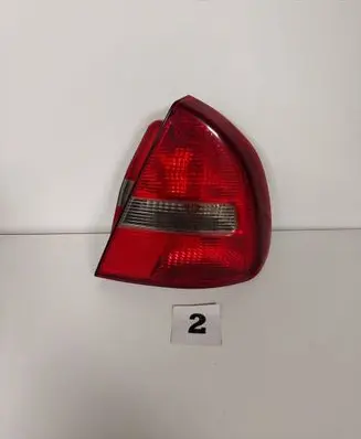 Mitsubishi Carisma Rear/tail lights