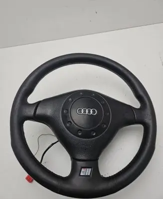 Audi A4 S4 B5 8D Steering wheel 097139121 4D0951543D 000009561538