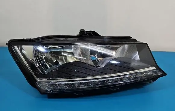 Skoda Fabia Mk3 (NJ) Headlight/headlamp 6V1941016D IMPRK1575920