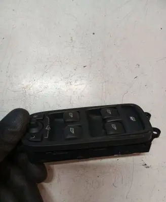Volvo S60 Electric window control switch 31334346 10W484 SWEB02