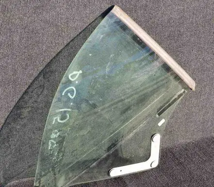 Audi A5 8T 8F Rear side window 43R00082