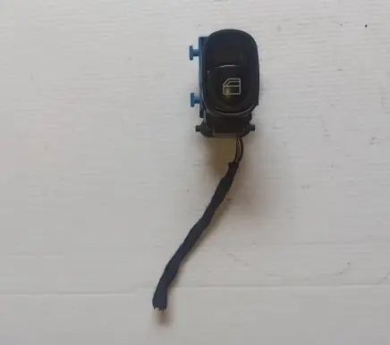 Mercedes-Benz Vito Viano W639 Electric window control switch a2038213158