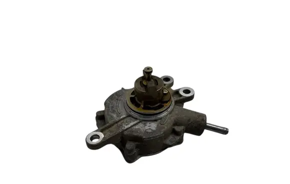 Toyota Auris E180 Vacuum pump 293000T020