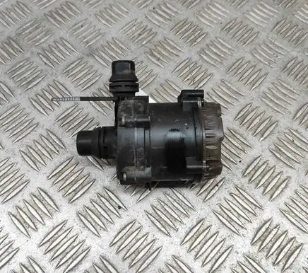 BMW 5 G30 G31 Electric auxiliary coolant/water pump 0392024063 8638237