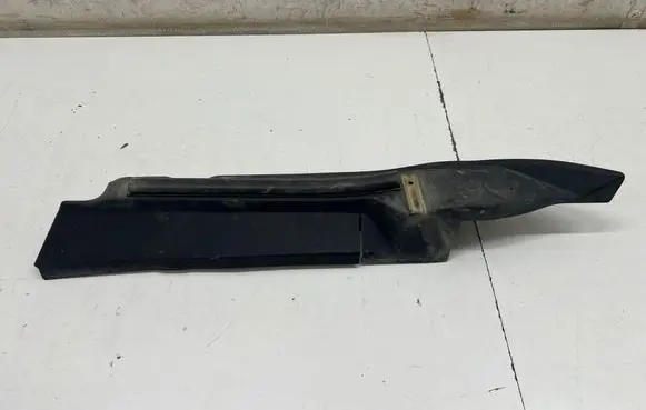 Toyota Hilux VIII Fender end trim 538070K130