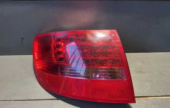 Audi A6 S6 C6 4F Rear/tail lights 89317039