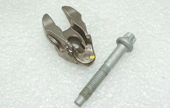 Ford Focus ST Fuel Injector clamp holder AV6Q9L535DA