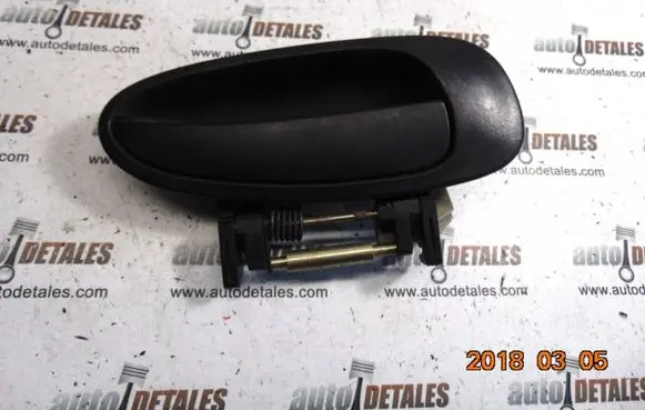 Toyota Avensis T220 Rear door interior handle 6923005041
