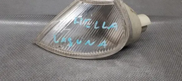 Renault Laguna I Front fender indicator light 2BA006843-01
