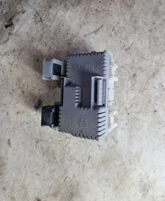 Ford Galaxy Relay mounting block 6G9T14B192AA