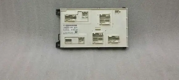 Mercedes-Benz GL X166 SAM control unit A1669001814