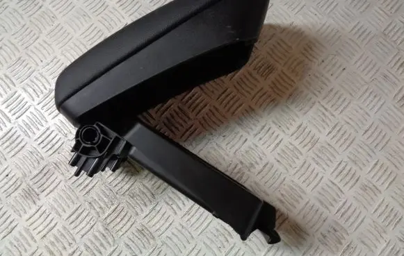KIA Ceed Armrest