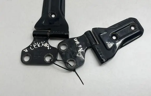 Jeep Wrangler Front door hinge set 68297679 26818 184911