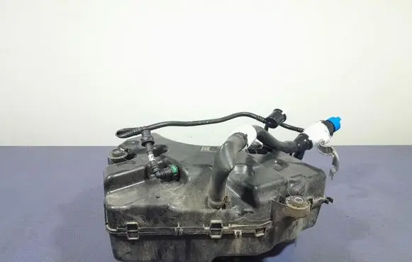 BMW X3 E83 AdBlue liquid reservoir 9488145