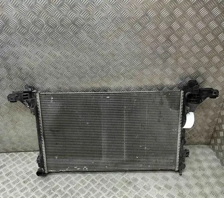 Coolant radiator