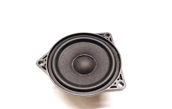Tesla Model 3 Panel speaker 1079742-00-A