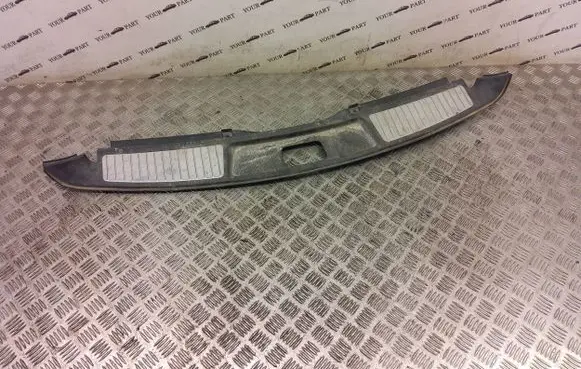 Opel Insignia A Trunk/boot sill cover protection 13222434