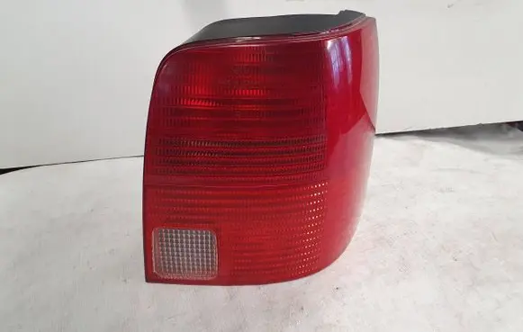 Volkswagen PASSAT B5 Rear/tail lights 3B9945112F