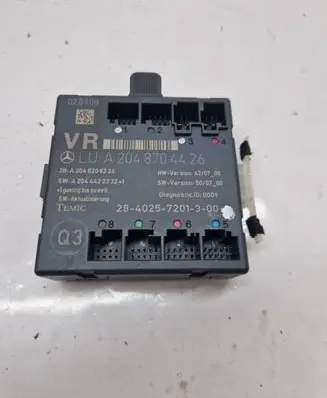 Mercedes-Benz C W204 Door control unit/module A2048704426 A2044422332 A2068209226