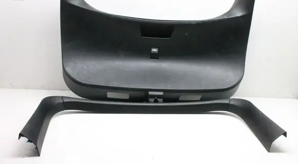 Tesla Model S Tailgate trim 100923800B