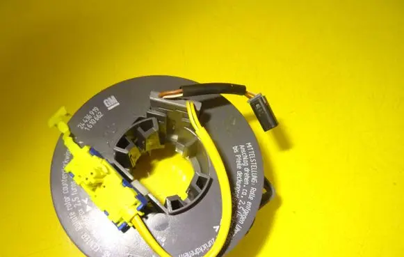 Opel Zafira A Airbag slip ring squib (SRS ring) 24436919