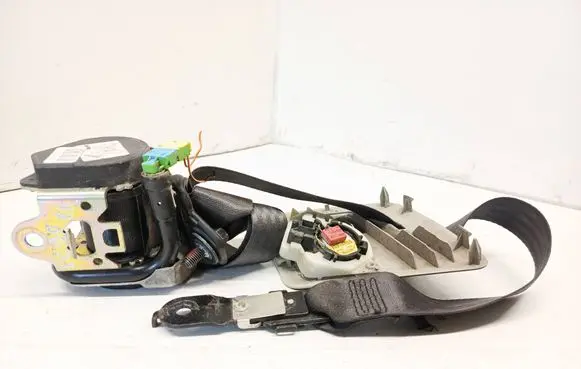 Volvo XC90 Rear seatbelt 601239700 12011 C03R1000