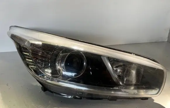 KIA Ceed Headlight/headlamp 92102A2010 H712V55W