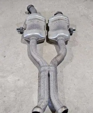 Mercedes-Benz GL X164 Middle muffler/silencer 1644900015 1644909101 A1644909101